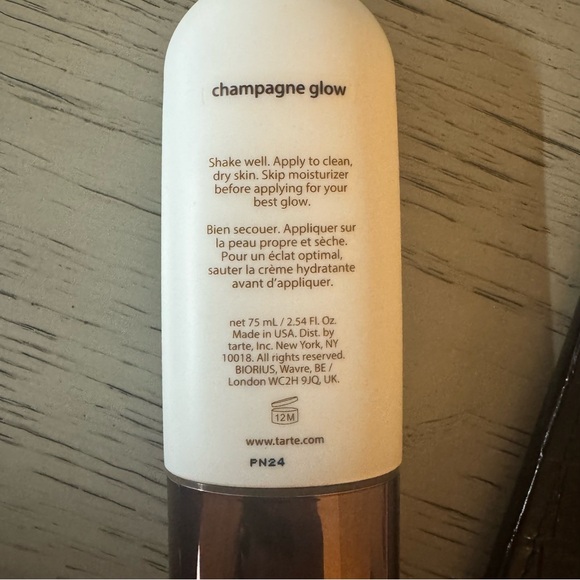 Tarte Key Largo Glow Bronzing Drops with Kabuki Body Brush - Picture 4 of 6